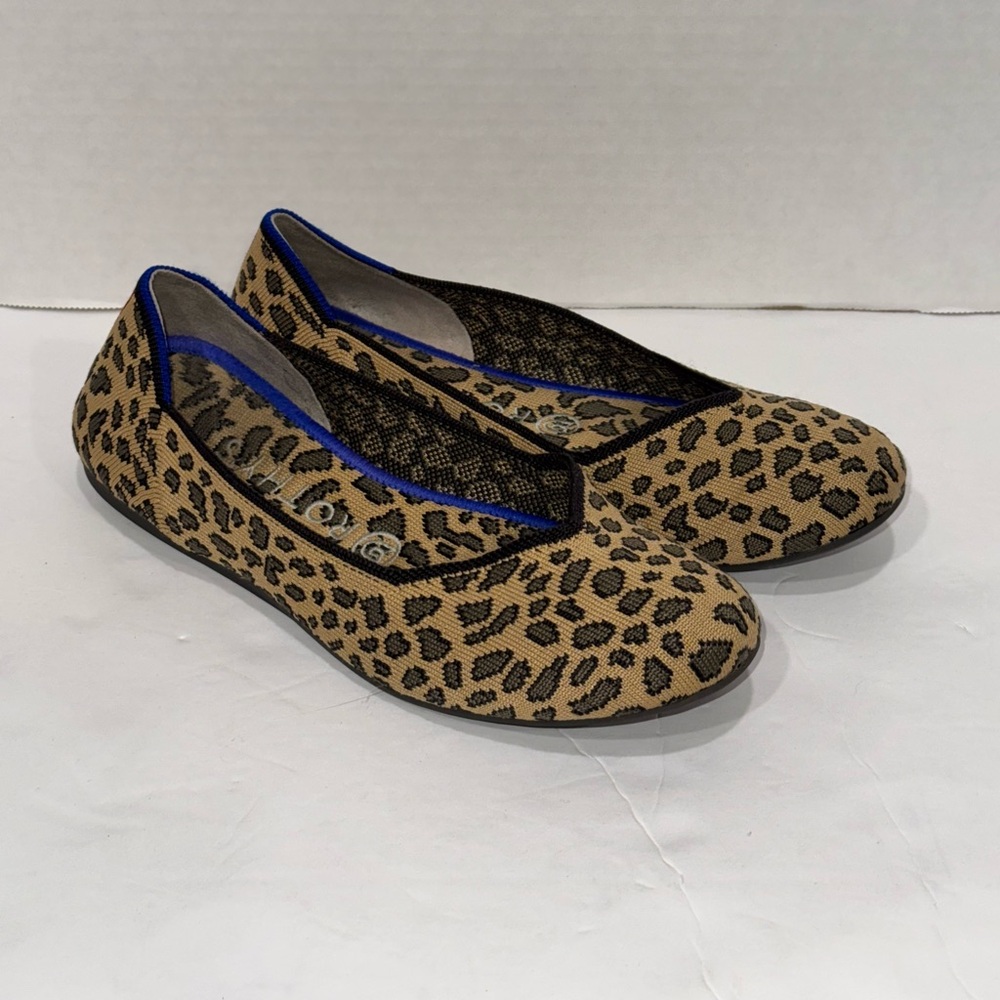 Rothy's Black and Tan Flats Versatile Slip-On Shoes